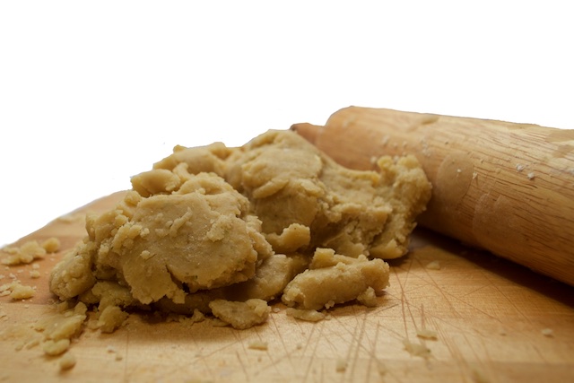 Kneading Dough for Pastiera Recipe