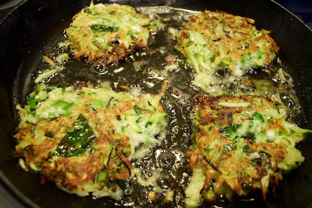 Frying the zucchini fennel fritters