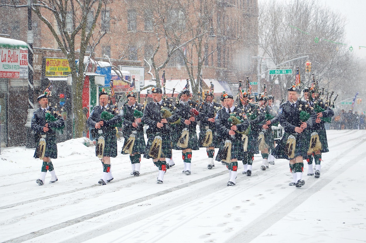 Bagpipe Players in Woodside for All Parade